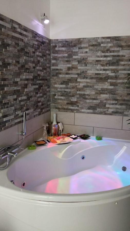 Bed & Breakfast Dimora Felice Ostuni Zewnętrze zdjęcie